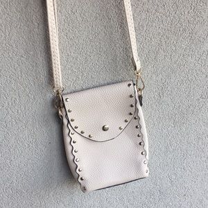 Pink (fake)leather purse. Small.